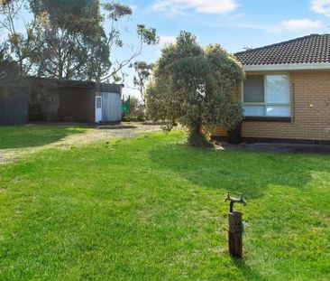 LARGE HOME IN RURAL SETTING – HOUSE PADDOCK ONLY - Photo 3