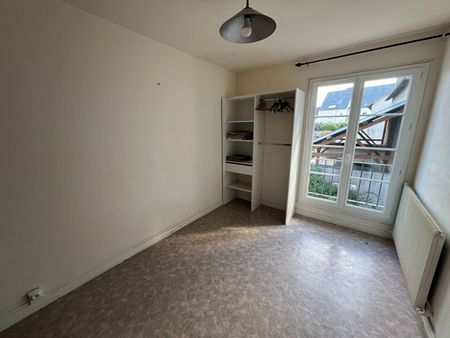 Location Appartement 3 pièces 60m² - Photo 2