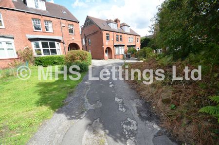7 Bedroom Semi-Detached House for rent in St. Michaels Lane - Photo 3