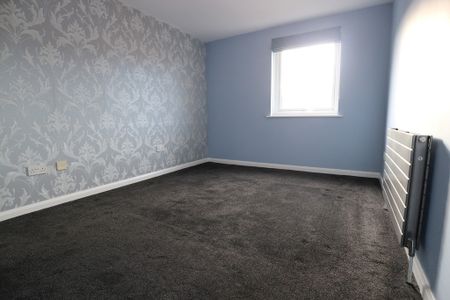 Hamilton Court, Brighton Marina Village - Photo 3