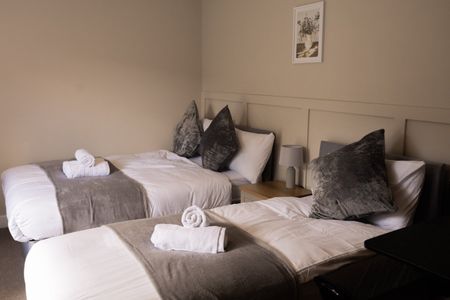 1 Bed Flat, London, CR7 - Photo 5