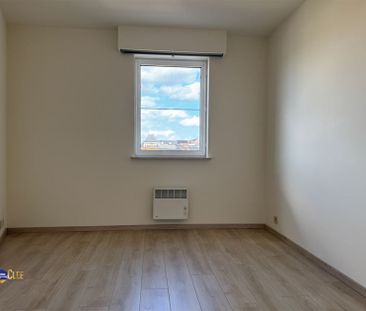 Ruim gerenoveerd appartement op het Sint-Martenplein - Foto 1