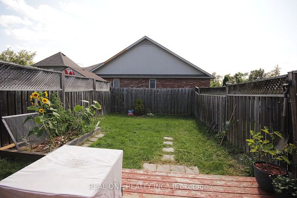 For Lease - 43 Shephard Avenue, New Tecumseth, Ontario - Photo 1