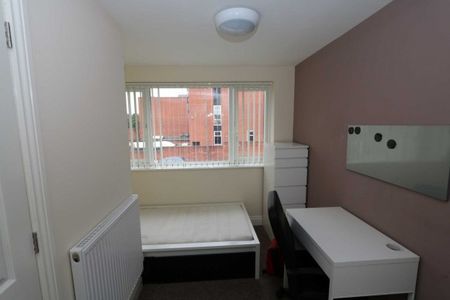 3 Bed - Spon End - 3 Bedroom 3 Bathroom, Student Home Fully Furnish... - Photo 3