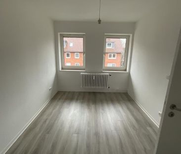 Charmante 2-Zimmer-Etagenwohnung in Kiel  Praktisch und gut geschn... - Foto 1