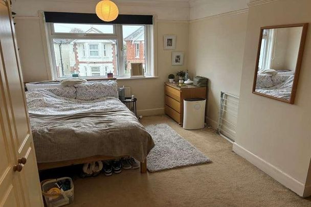 Bedroom Terraced House In Moordown, BH9 - Photo 1