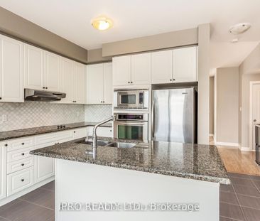 For Lease - 5725 Tosca Drive Unit# 2, Mississauga, Ontario - Photo 1