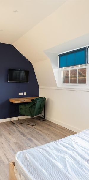 Bond Street, Bristol - Photo 1