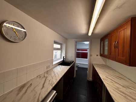 3 bedroom cottage to rent - Photo 2