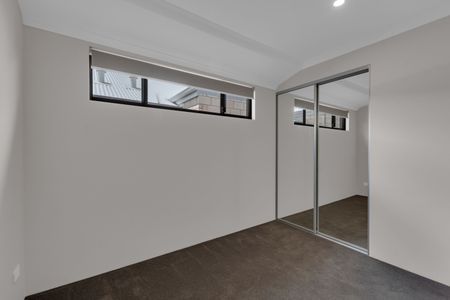 Two Bedroom Unit in Baldivis - Photo 4