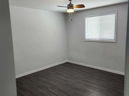 For Lease - 290 George Street Unit# B, Midland, Ontario - Photo 3