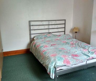 4 bedroom house share to rent - Photo 4