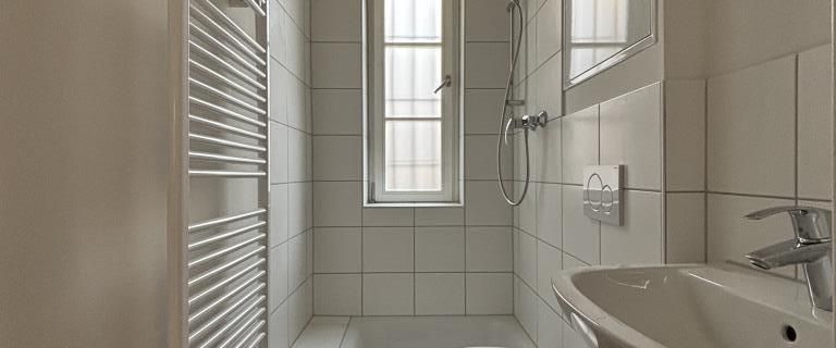 Helle 1-Zimmer-Wohnung- ab sofort Verfügbar - Photo 1