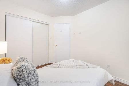 For Lease - 5950 Glen Erin Drive Unit# 12, Mississauga, Ontario - Photo 3