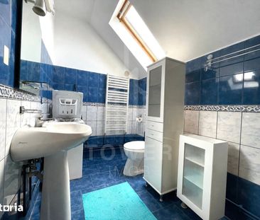 Închiriez apartament 3 camere la vilă – Strand - Fotografie 2