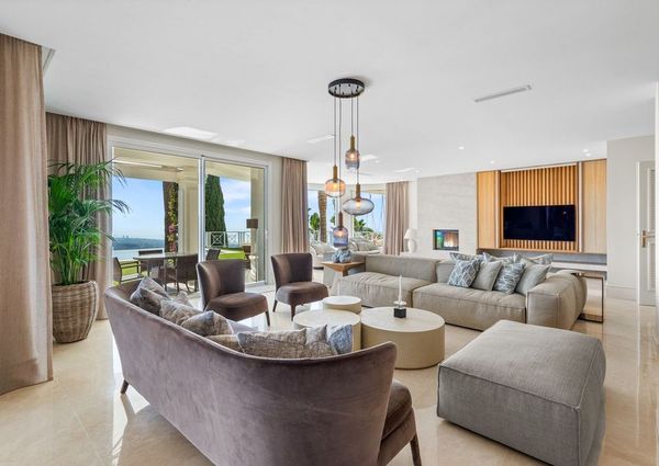 6 bedroom luxury Villa for rent in Marbella Del Este, Andalusia