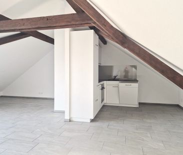 beautiful penthouse apartment with balcony - Photo 2