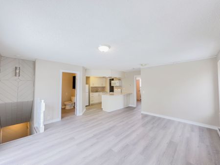 For Lease - 38 Olive Avenue Unit# Upper, Oshawa, Ontario - Photo 4