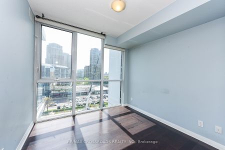 For Lease - 55 Eglinton Avenue Unit# 807, Mississauga, Ontario - Photo 4