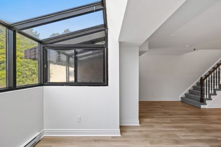 For Lease - 3314 Yonge Street Unit# 6, Toronto, Ontario - Photo 2