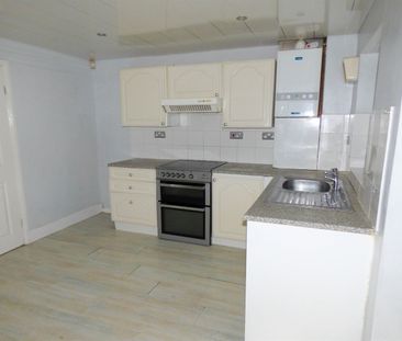 2 bed semi-detached house to rent in Foxglove Court, South Shields,... - Photo 1