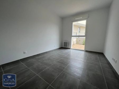 Appartement à louer 4 pièces 86.08m² - Photo 2