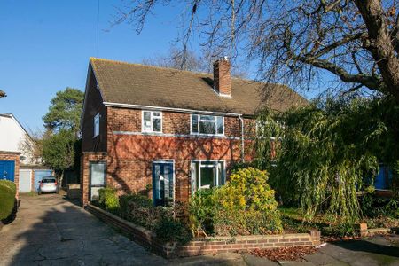 2 bedroom maisonette to rent - Photo 5