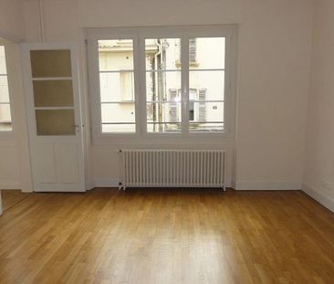 Location Appartement 4 pièces 90m² LE CREUSOT 71200 - Photo 6