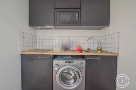 2 PIECES MEUBLE - 28 ARENES DE CIMIEZ - NICE CIMIEZ - Photo 5