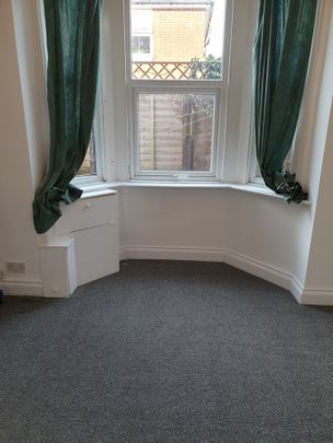 1 Bed Flat, Shirley, SO15 - Photo 1