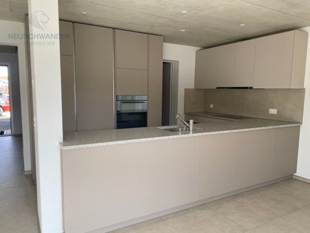 A louer maison jumelée de 5.5 pièces, moderne et spacieuse avec jardin - Foto 3
