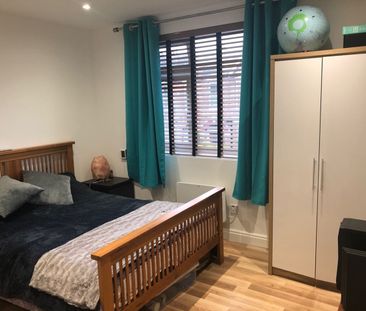 1 Bed Flat, Ravenshurst Avenue, NW4 - Photo 3