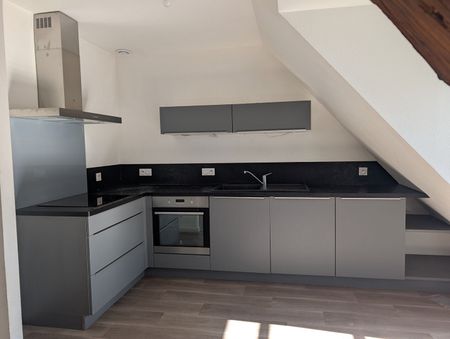 Location Appartement 4 pièces 82m² - Photo 4