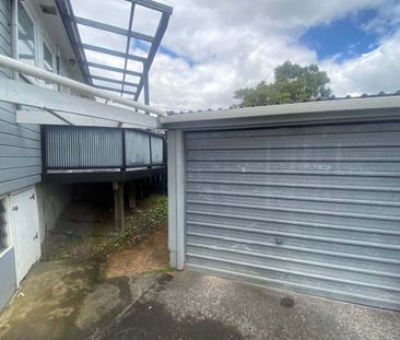 Birkdale, Birkdale Road - Photo 1