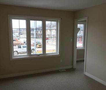 For Lease - 36 Damude Avenue, Thorold, Ontario - Photo 3