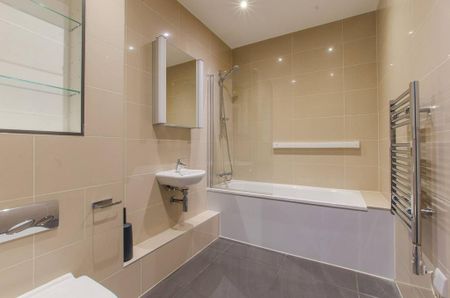 2 bedroom flat to rent - Photo 5