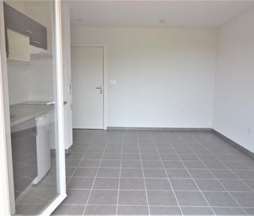 Location Appartement 1 pièce 23m² ROYAN 17200 - Photo 1