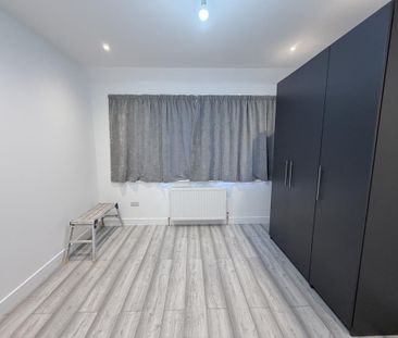 3 bedroom maisonette to rent - Photo 4