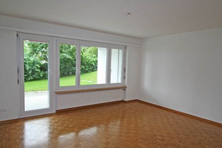 Wohnung mit 2 Balkonen - mit Blick auf den Zürichsee - Photo 4