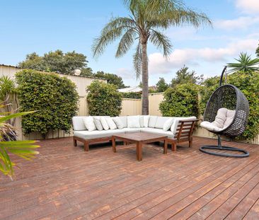 Renovated Family Home That Exudes Tasteful Elegance - Photo 6