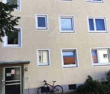 Top! Neu modernisierte 3-Zimmerwohnung mit Balkon in Stadtlage - Foto 6