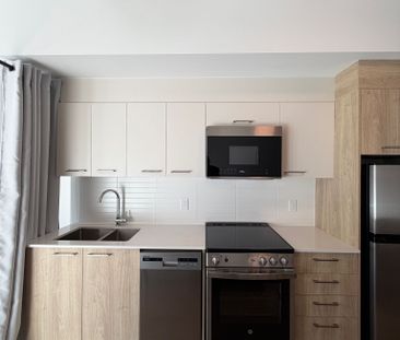 36 Robinson Ave, Ottawa, ON - Photo 2