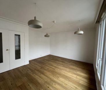 Location Appartement 4 pièces 88m² ST HERBLAIN 44800 - Photo 6