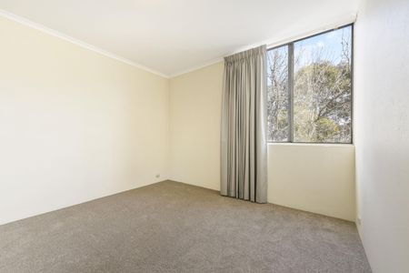 Quiet Apartment in Pearce - Photo 3