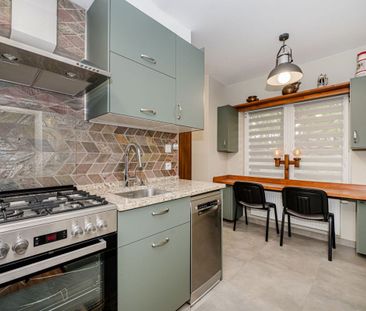 Mieszkanie z niezależnym wejściem, 2 mc postojowe 62 m² - Zdjęcie 3