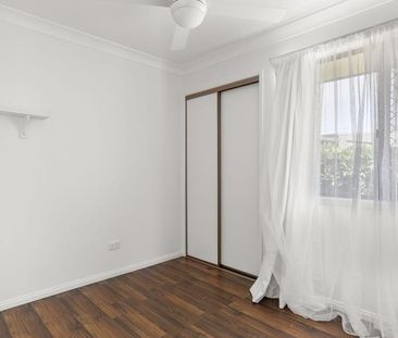 3-BED, 1-BATH Family Home in Bethania - Photo 6