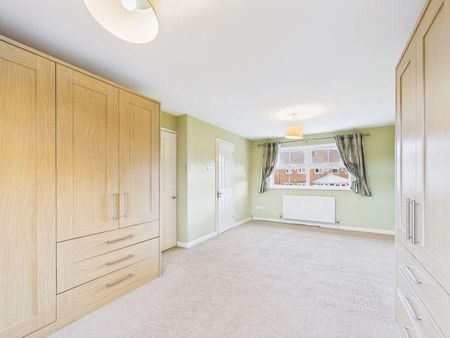 3 bedroom detached house to rent - Photo 3