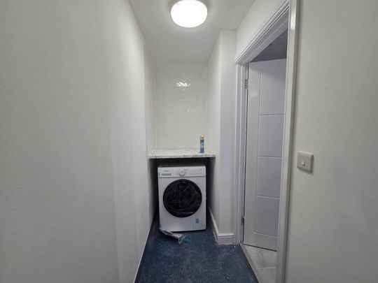 Pond Lees Close, Dagenham RM10, London - Photo 1