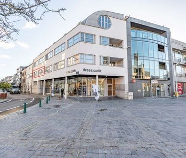 Ruim 2 slaapkamer appartement TE HUUR in hartje Waregem! - Foto 3