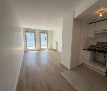 Location Appartement 2 pièces 42m² ANTONY 92160 - Photo 2